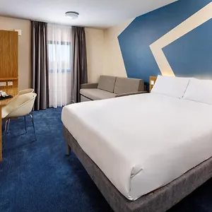 Ibis Budget London Heathrow Terminal 5 3* Hillingdon